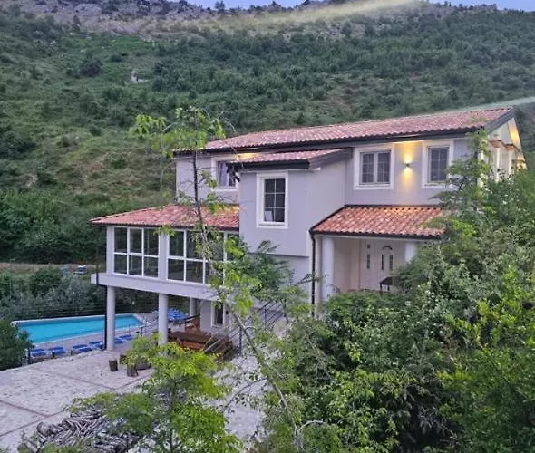 Apartamento Qyteza Shkodër